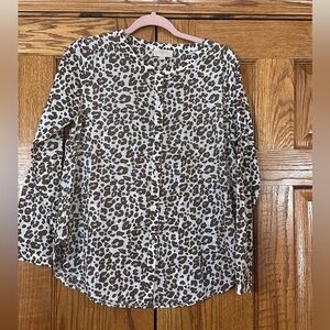 LOFT Outlet Leopard Print Women's Top Size Medium Petite